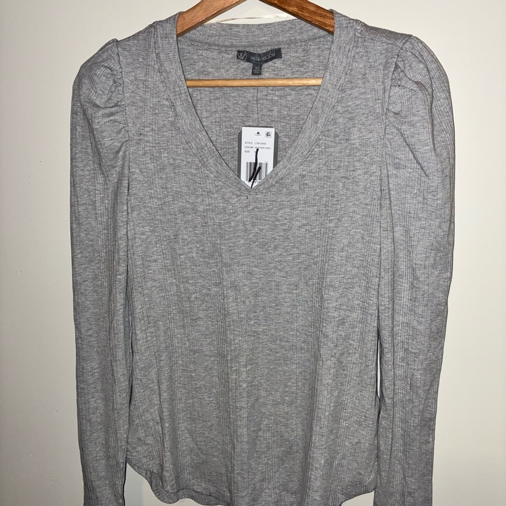 Wit & Wisdom Heather Gray V-Neck Long Sleeve Top